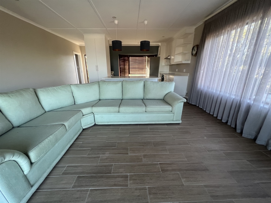 6 Bedroom Property for Sale in Blue Bend Eastern Cape